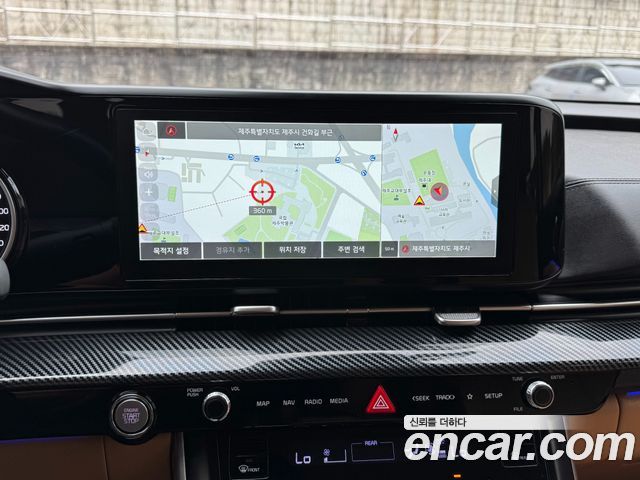 Kia Canival 2022 — photo 16