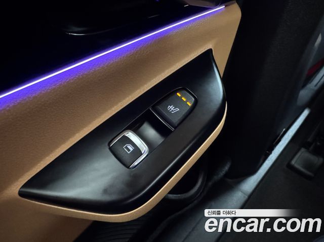 Kia Canival 2022 — photo 18