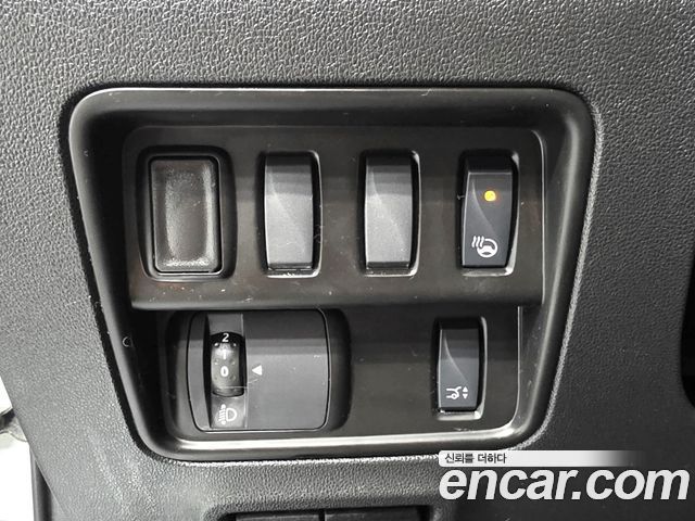 Renault Korea QM6 2022 — photo 18