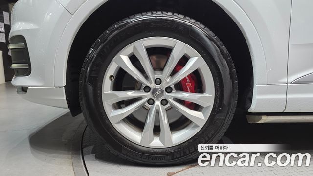 Audi Q7 2016 — photo 5