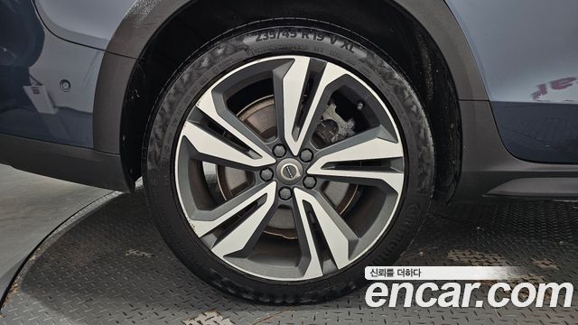 Volvo V60 2020 — photo 5