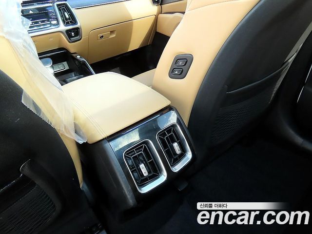 Kia Sorento 2021 — photo 14