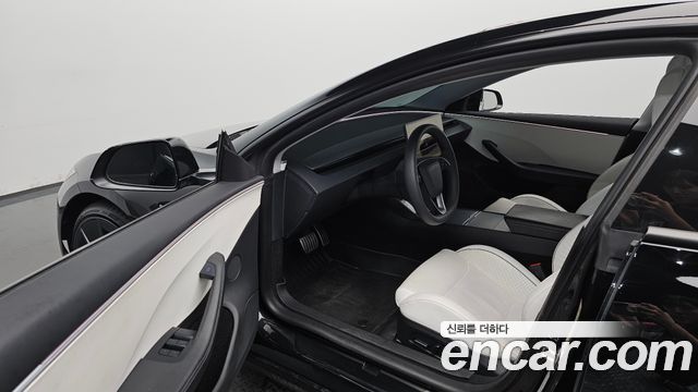 Tesla Model 3 2024 — photo 13