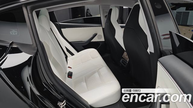 Tesla Model 3 2024 — photo 18