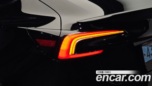 Tesla Model 3 2024 — photo 9