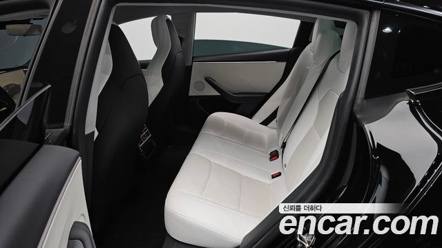 Tesla Model 3 2024 — photo 16