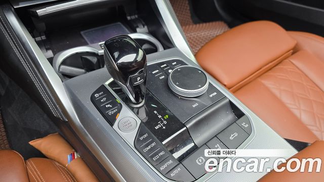 BMW 4-Series 2023 — photo 12