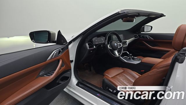 BMW 4-Series 2023 — photo 13