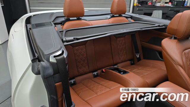 BMW 4-Series 2023 — photo 17
