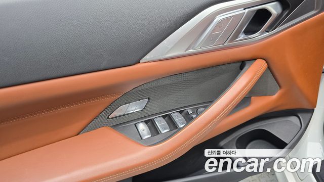 BMW 4-Series 2023 — photo 22