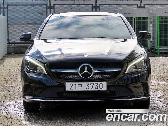 Mercedes-Benz CLA-Class 2017 — photo 1