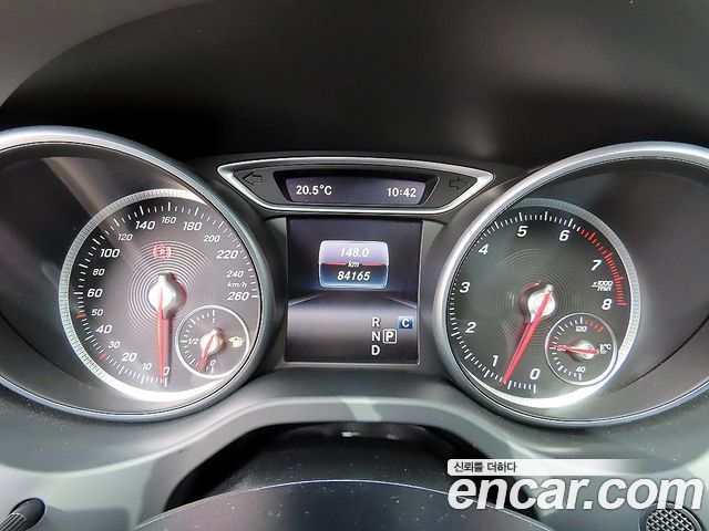 Mercedes-Benz CLA-Class 2017 — photo 9
