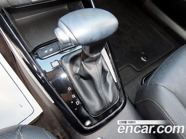 Kia Stonic 2020 — photo 10