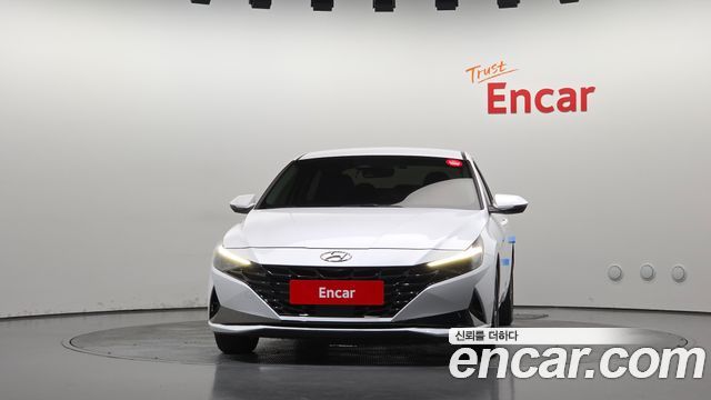 Hyundai AVANTE 2023 — photo 3