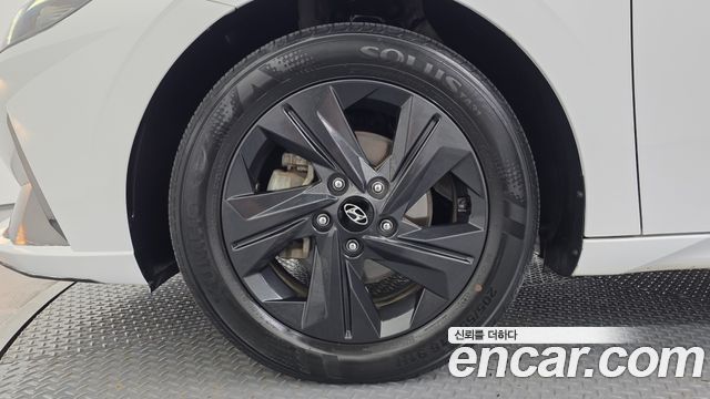 Hyundai AVANTE 2023 — photo 5