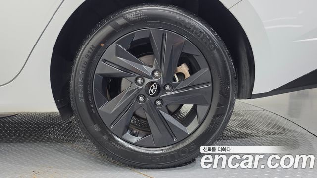 Hyundai AVANTE 2023 — photo 7