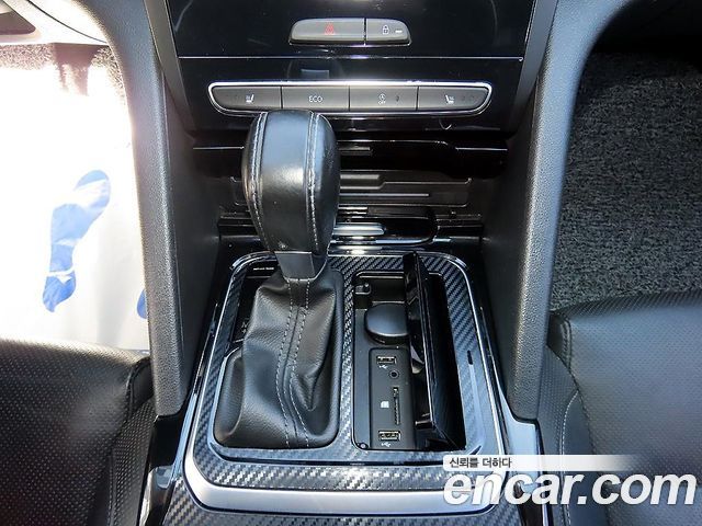 Renault Korea SM6 2017 — photo 10