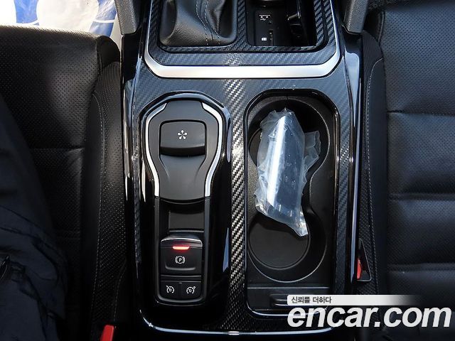 Renault Korea SM6 2017 — photo 13