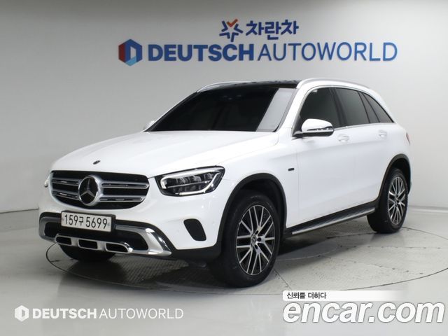 Mercedes-Benz GLC-Class 2021 — photo 1