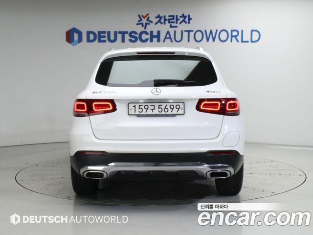 Mercedes-Benz GLC-Class 2021 — photo 4