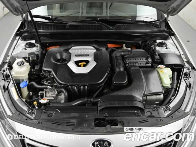 Kia K5 2013 — photo 6