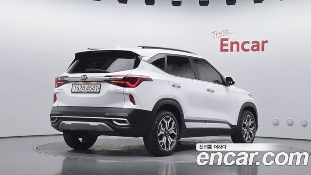 Kia Seltos 2020 — photo 2