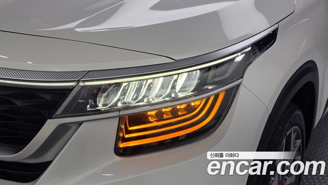 Kia Seltos 2020 — photo 8