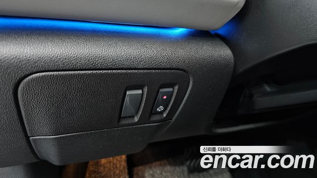 Renault Korea SM6 2021 — photo 24