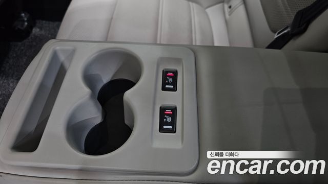 Renault Korea SM6 2021 — photo 26