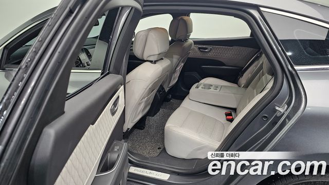 Renault Korea SM6 2021 — photo 28