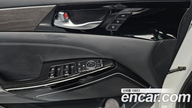 Kia K7 2020 — photo 23