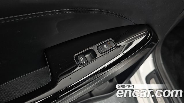 Kia K7 2020 — photo 25