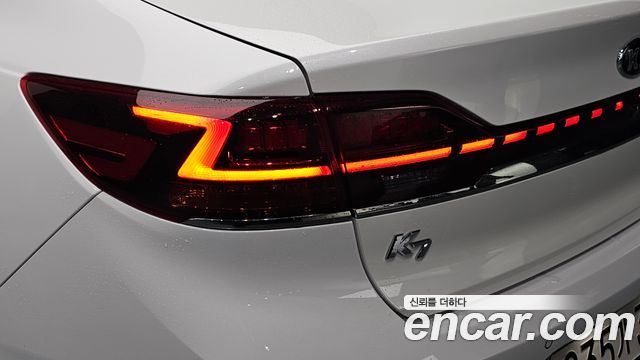 Kia K7 2020 — photo 9