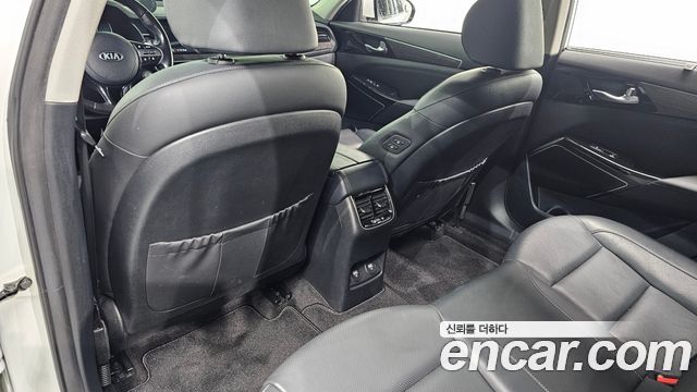 Kia K7 2020 — photo 28