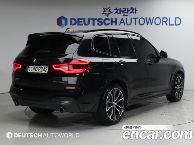BMW X3 2021 — photo 2