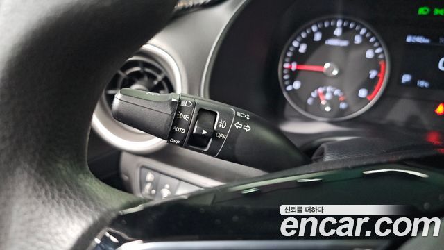 Kia K3 2019 — photo 24