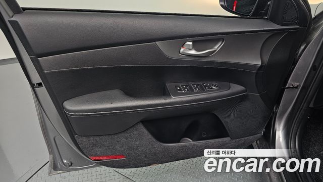 Kia K3 2019 — photo 14