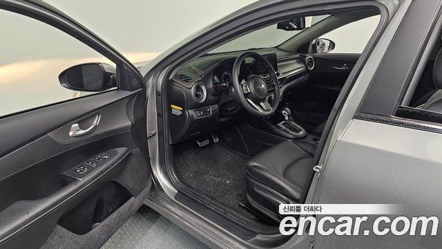 Kia K3 2019 — photo 16