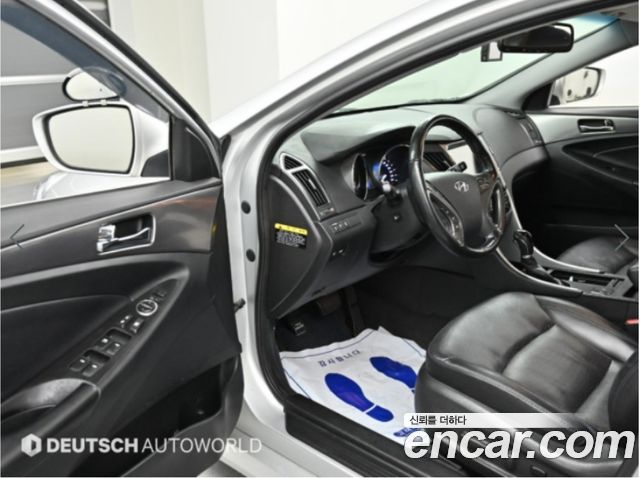 Hyundai Sonata 2014 — photo 11