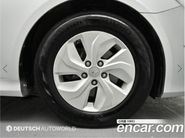 Hyundai Sonata 2014 — photo 19