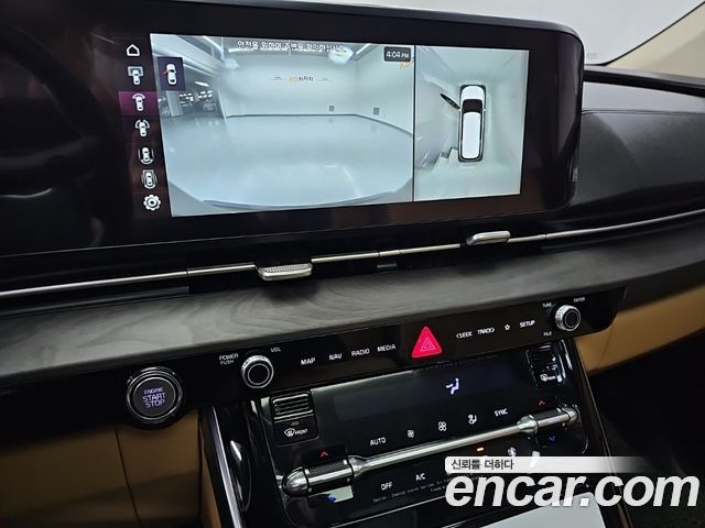 Kia Canival 2021 — photo 10
