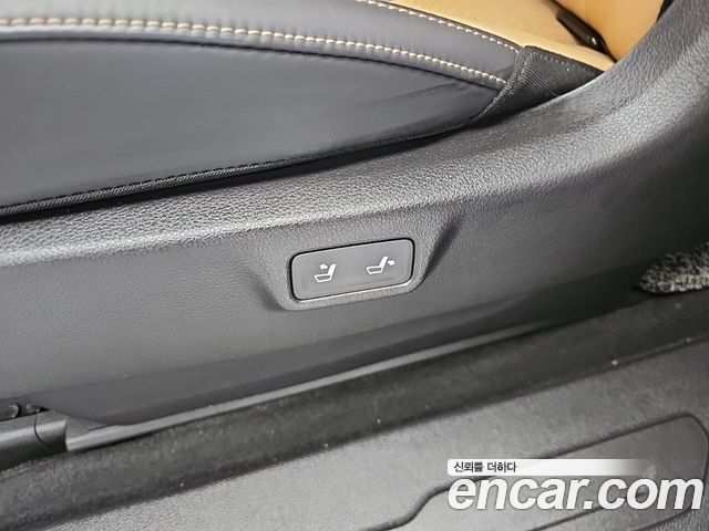 Kia Canival 2021 — photo 13