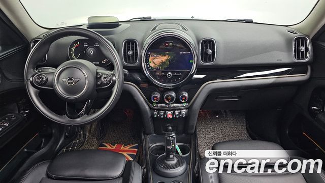 Mini Countryman 2021 — photo 10