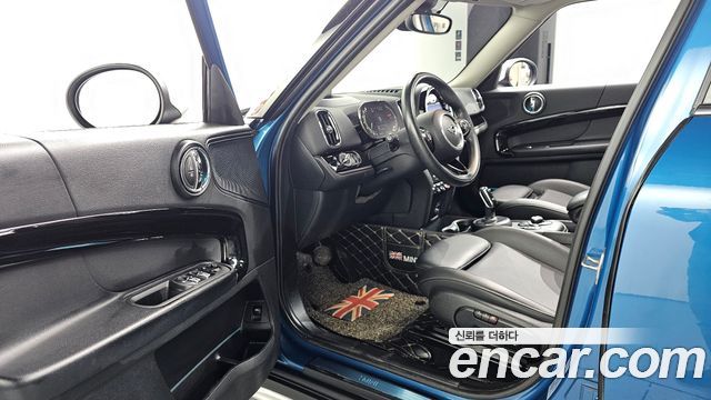 Mini Countryman 2021 — photo 13