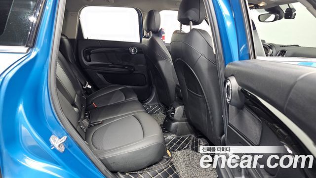 Mini Countryman 2021 — photo 18