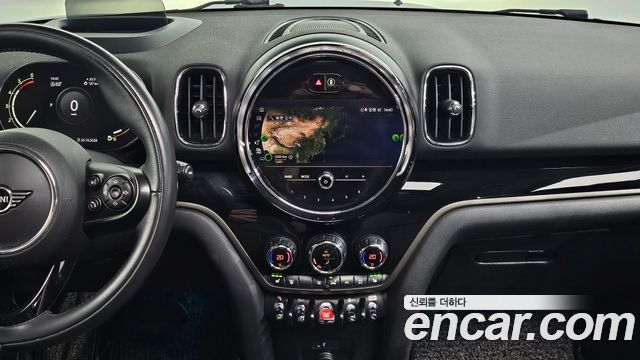Mini Countryman 2021 — photo 21