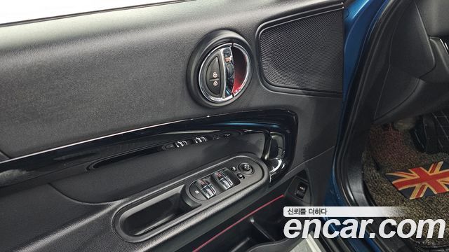 Mini Countryman 2021 — photo 29