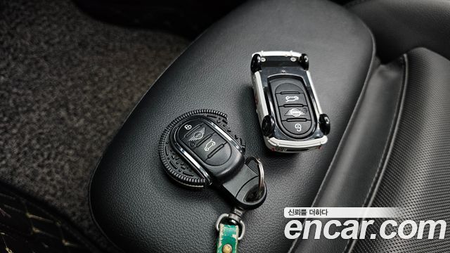 Mini Countryman 2021 — photo 32