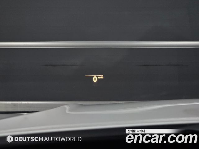 BMW 3-Series 2021 — photo 17