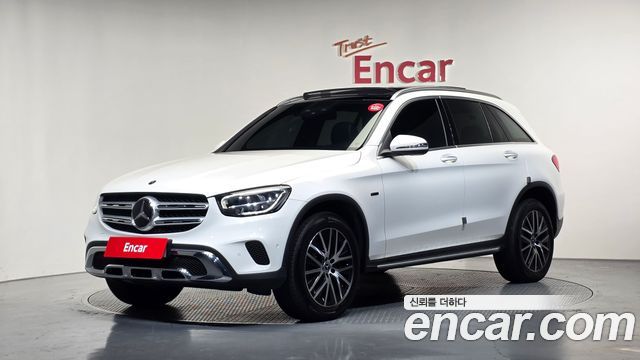 Mercedes-Benz GLC-Class 2021 — photo 1